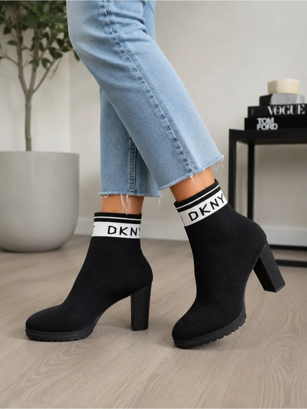 DKNY Black Knit Logo Sock Ankle Bootie Slip On Stretch Block Heel US 9.5 - Picture 1 of 8